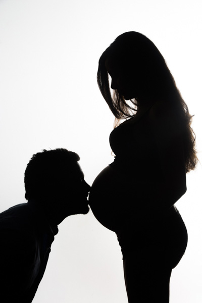 photographe grossesse, couple et famille shooting clermont ferrand studio exterrieur nouveau né naissance auvergne